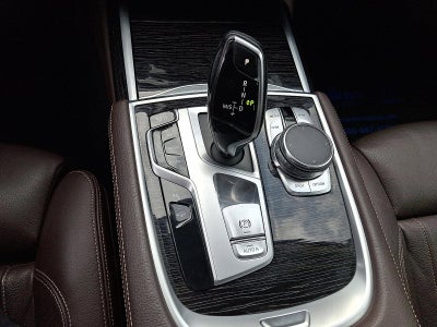 2018 BMW 750i xDrive Sedan