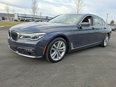2018 BMW 750i xDrive Sedan
