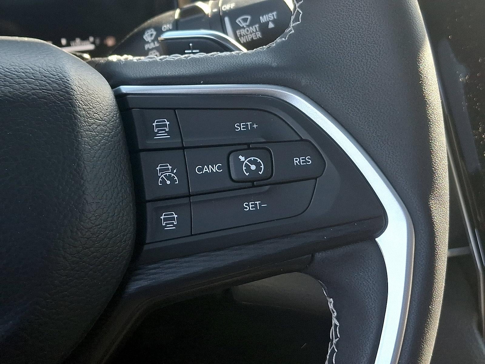 2025 Jeep Grand Cherokee Altitude 4x4