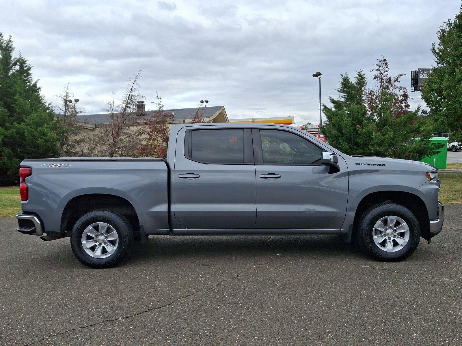 2022 Chevrolet Silverado 1500 LTD Crew Cab Short Box 4-Wheel Drive LT 1LT