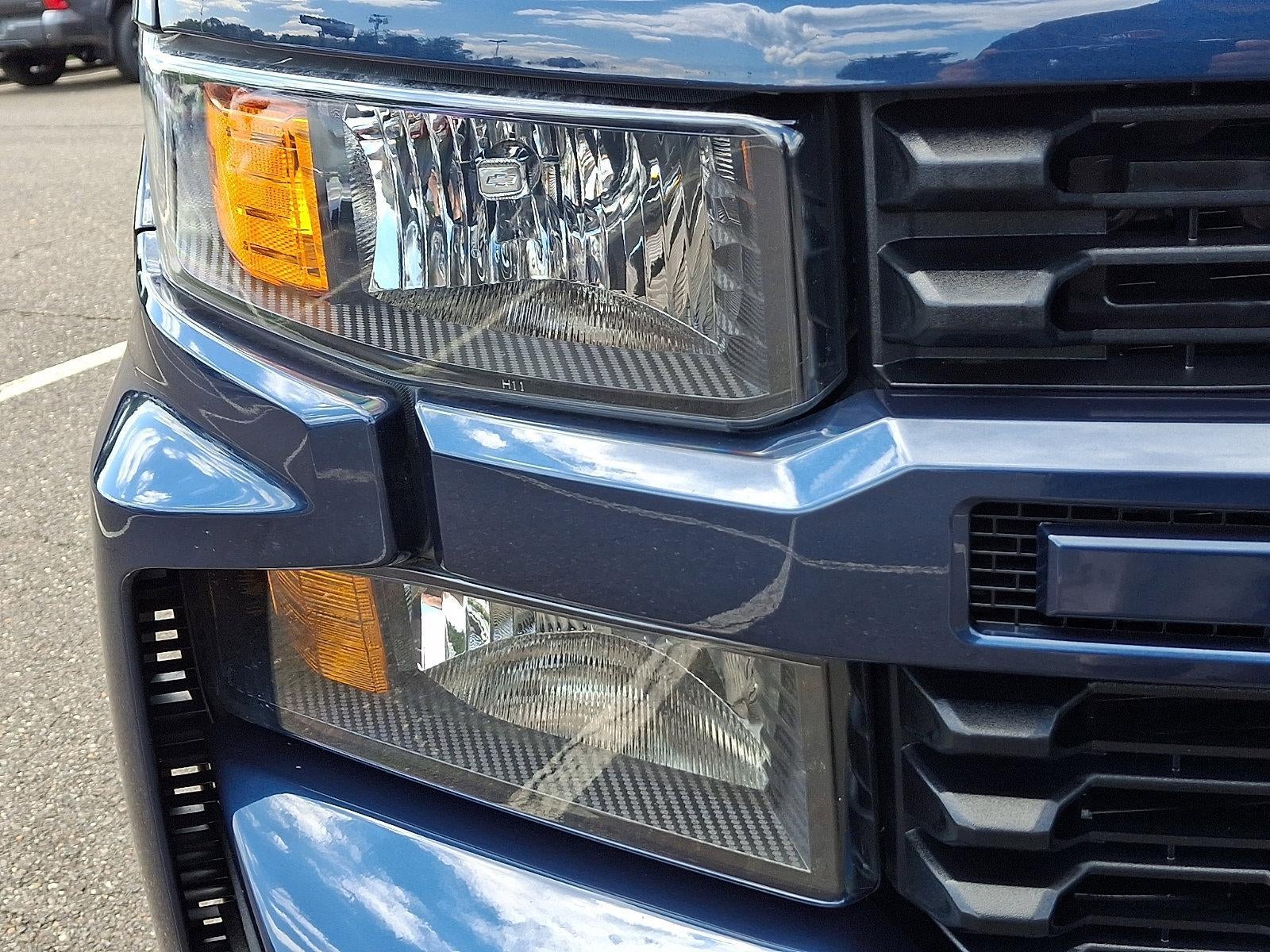 2021 Chevrolet Silverado 1500 Double Cab Standard Box 4-Wheel Drive Custom