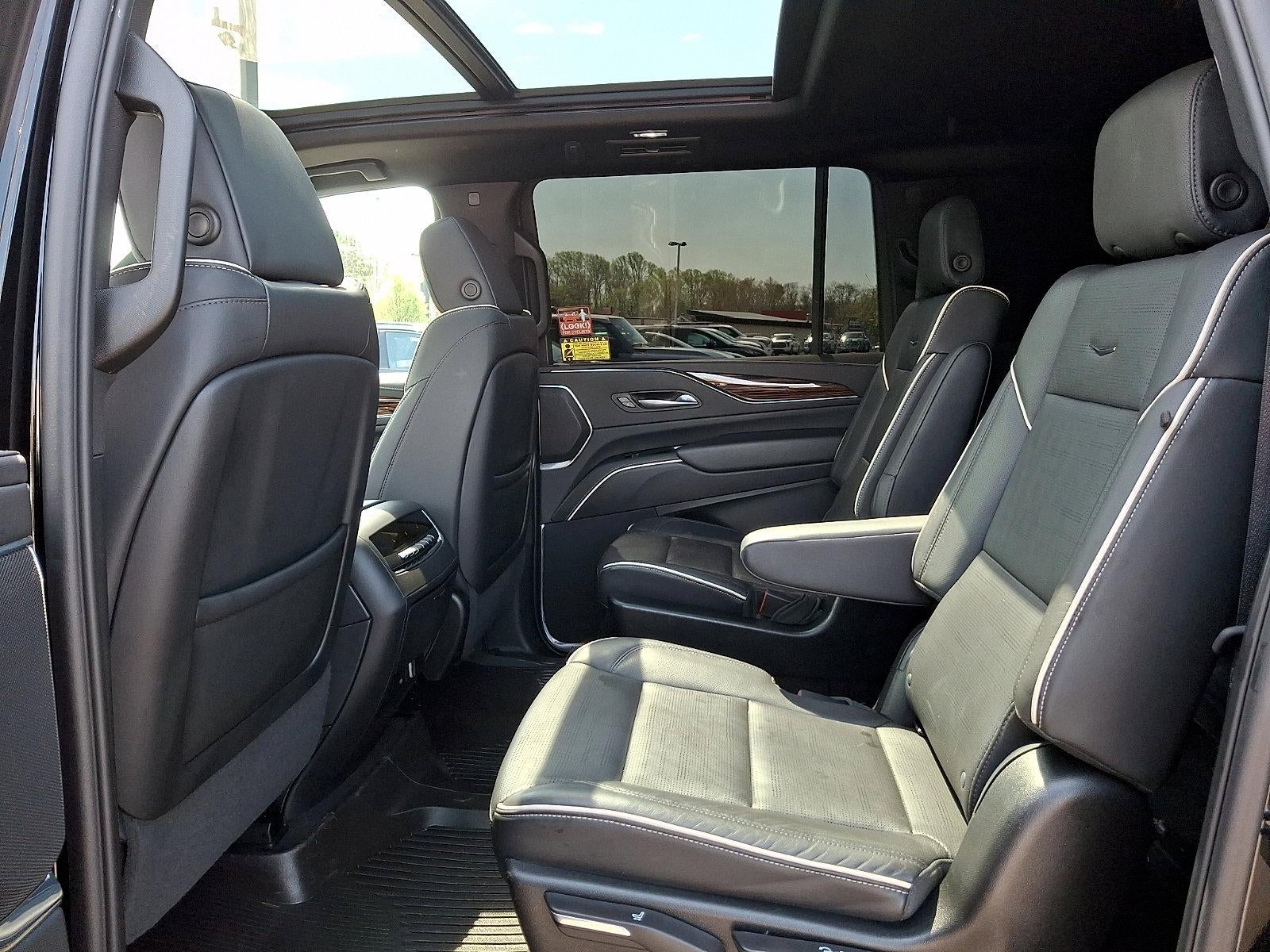 2023 Cadillac Escalade ESV 4WD Premium Luxury