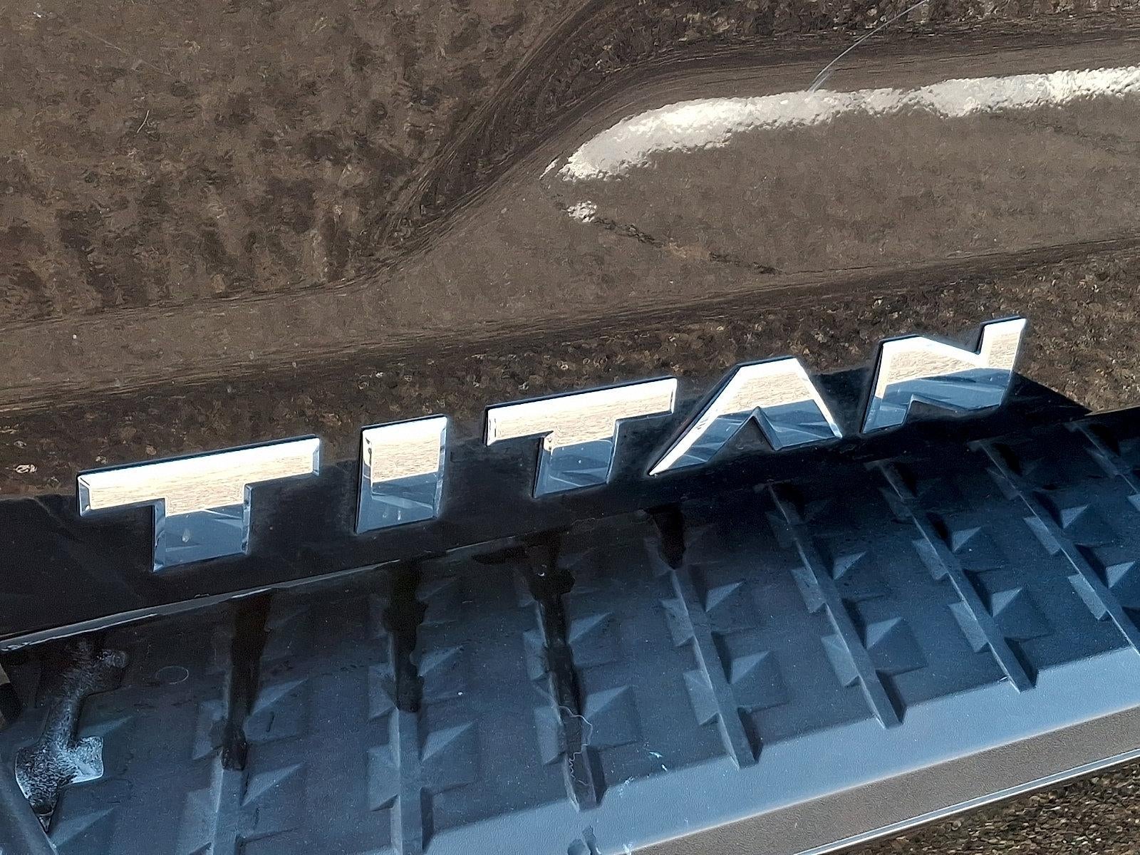 2021 Nissan Titan 4x4 Crew Cab SV