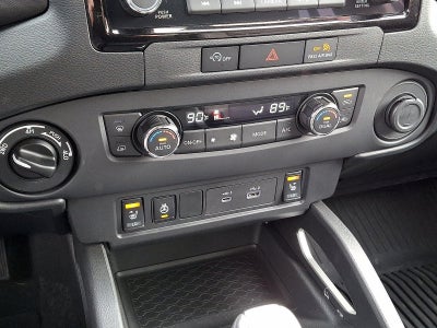 2024 Nissan Frontier Crew Cab 4x4 Long Bed SV