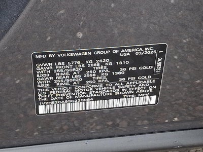 2025 Volkswagen Atlas Cross Sport 2.0T SE w/Technology 4MOTION