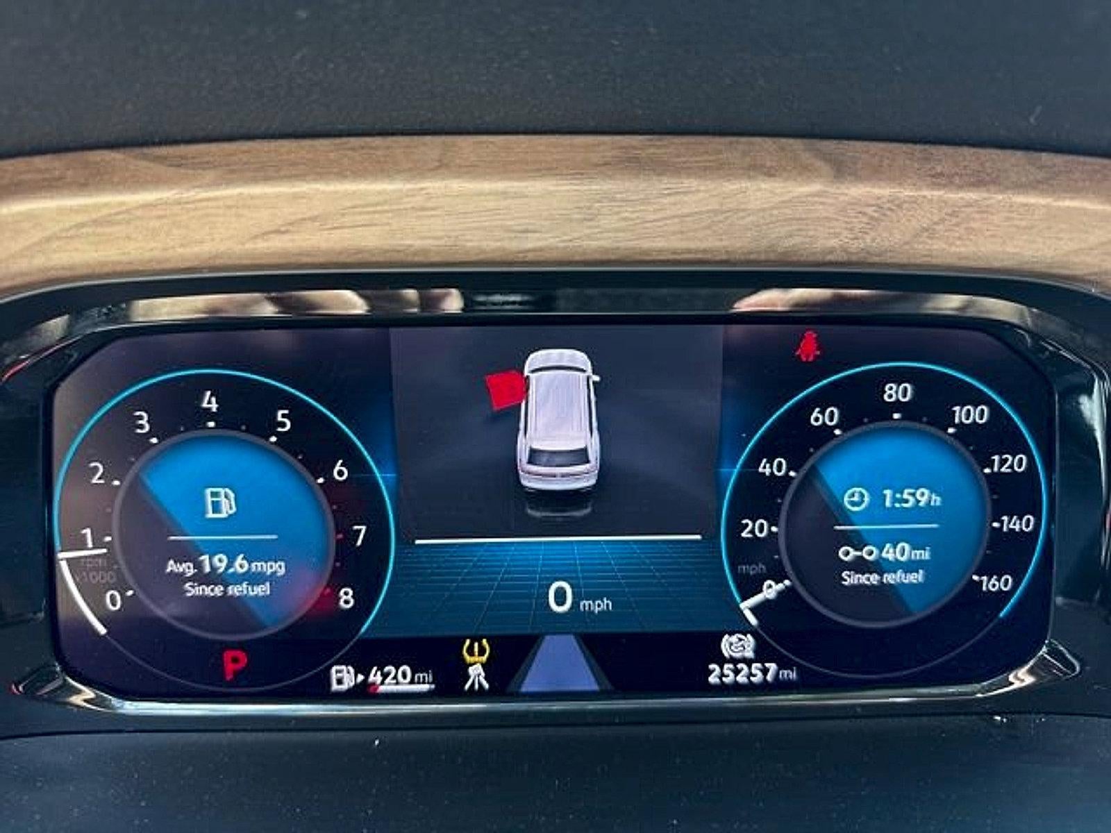 2025 Volkswagen Atlas 2.0T SE w/Technology FWD