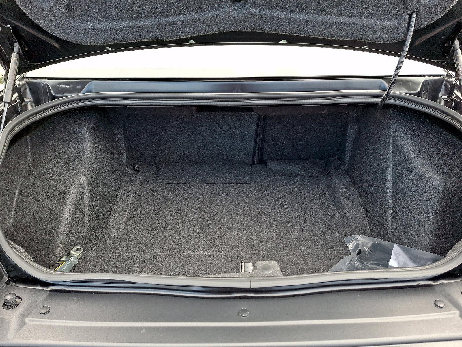 2022 Dodge Challenger R/T Scat Pack RWD