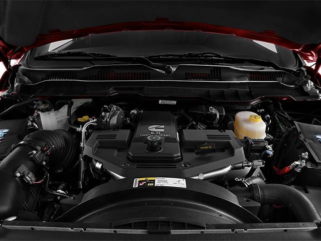 2014 RAM 2500 4WD Crew Cab 6.4 Ft Box SLT