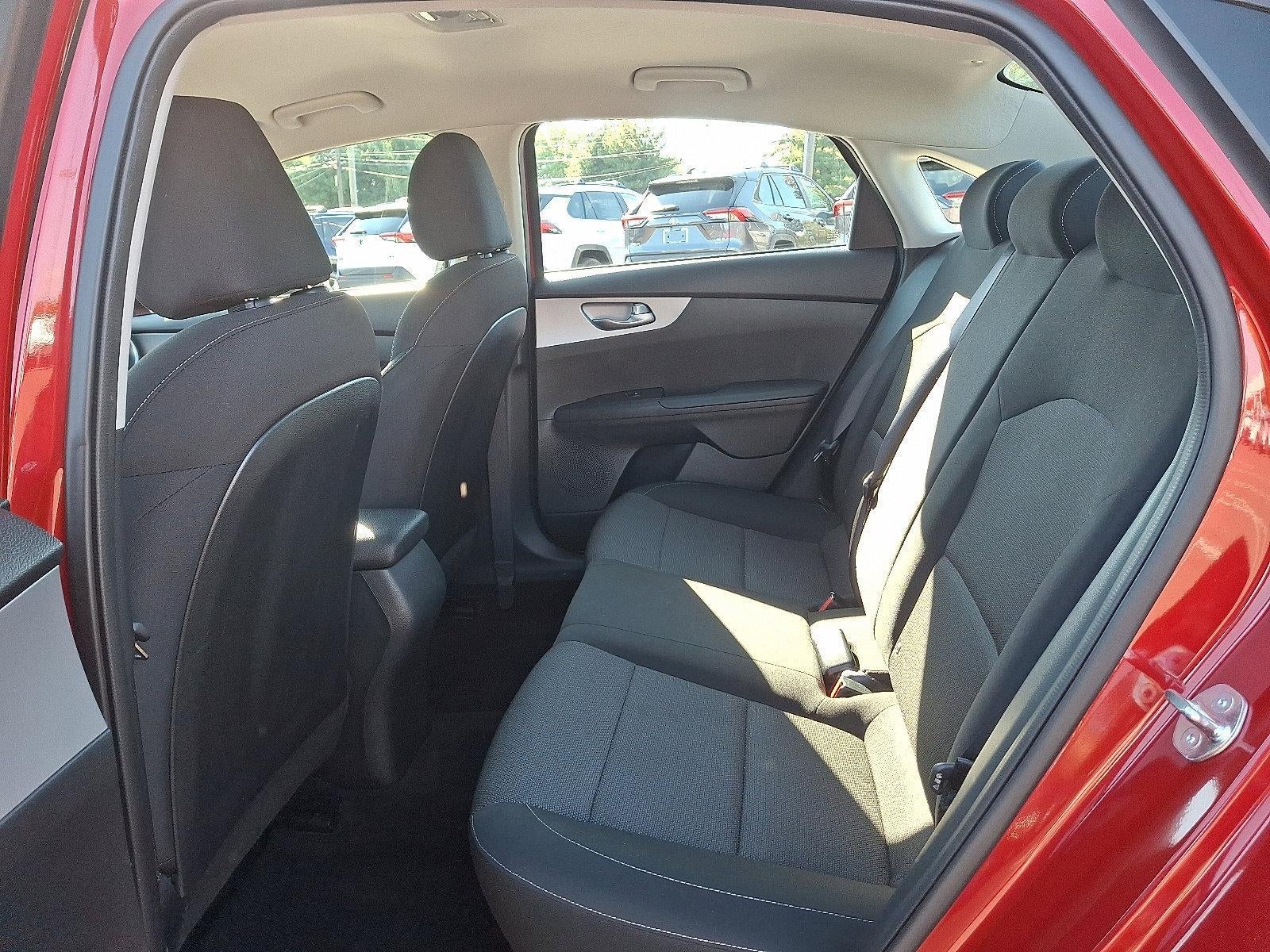 2024 Kia Forte LXS IVT