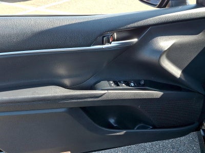 2018 Toyota Camry LE Auto (Natl)