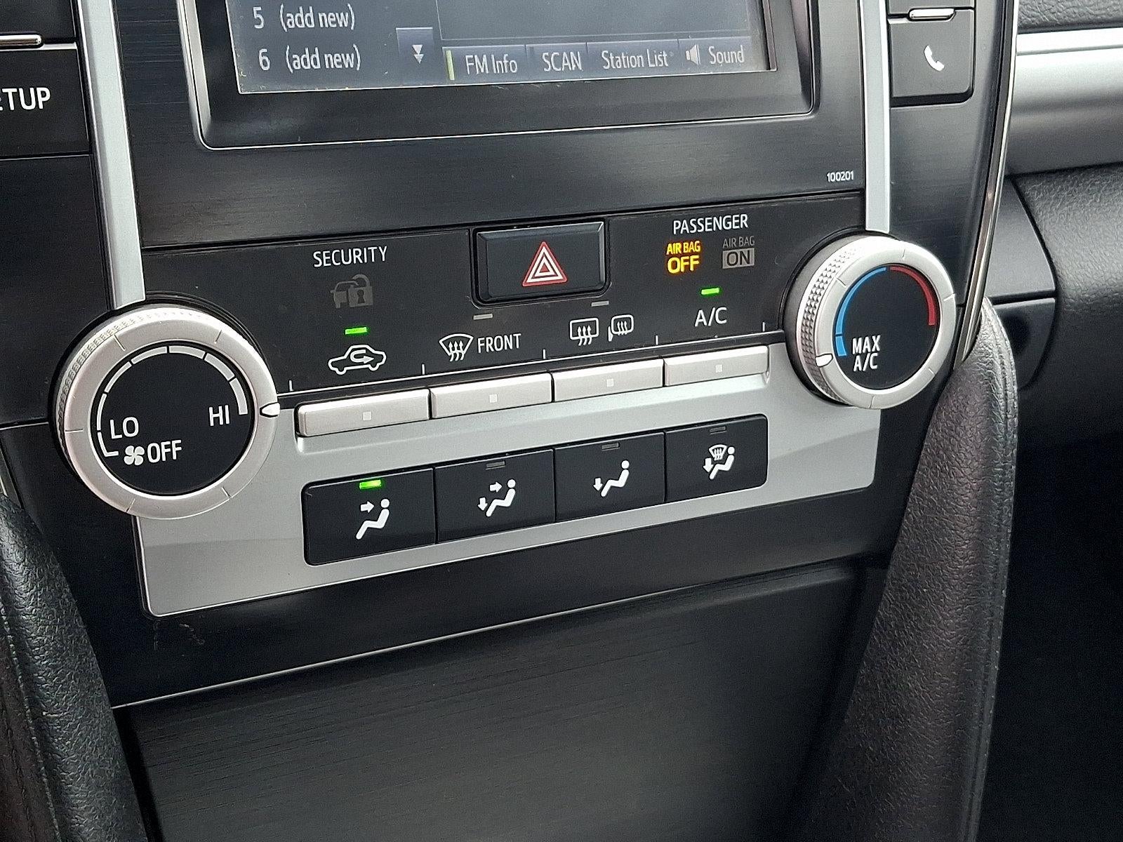 2014 Toyota Camry 2014.5 4dr Sdn I4 Auto SE (Natl)