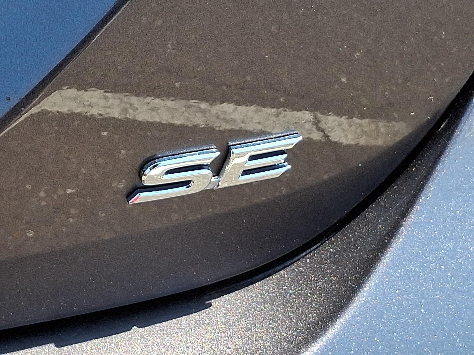 2024 Toyota Camry SE Auto (Natl)