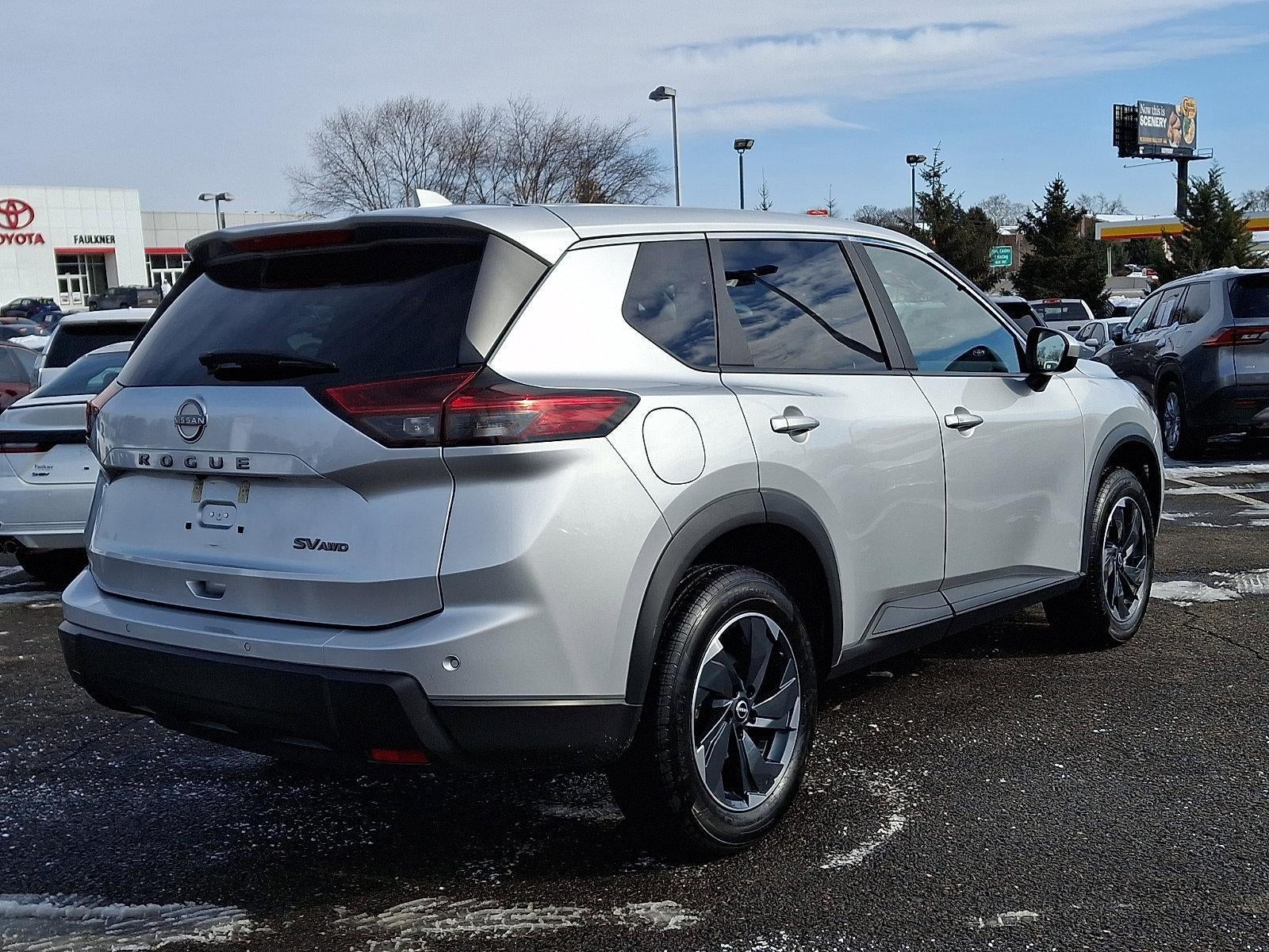 2024 Nissan Rogue AWD SV