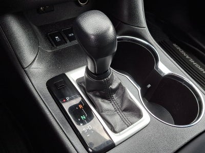 2016 Toyota Highlander AWD 4dr V6 LE (Natl)