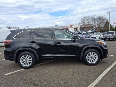 2016 Toyota Highlander AWD 4dr V6 LE (Natl)