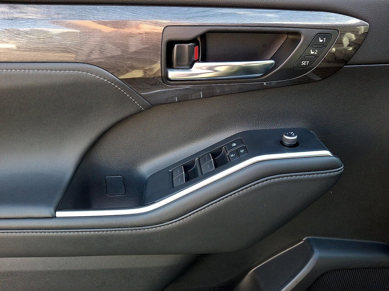 2022 Toyota Highlander Limited AWD (Natl)