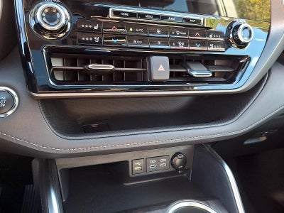 2022 Toyota Highlander Limited AWD (Natl)