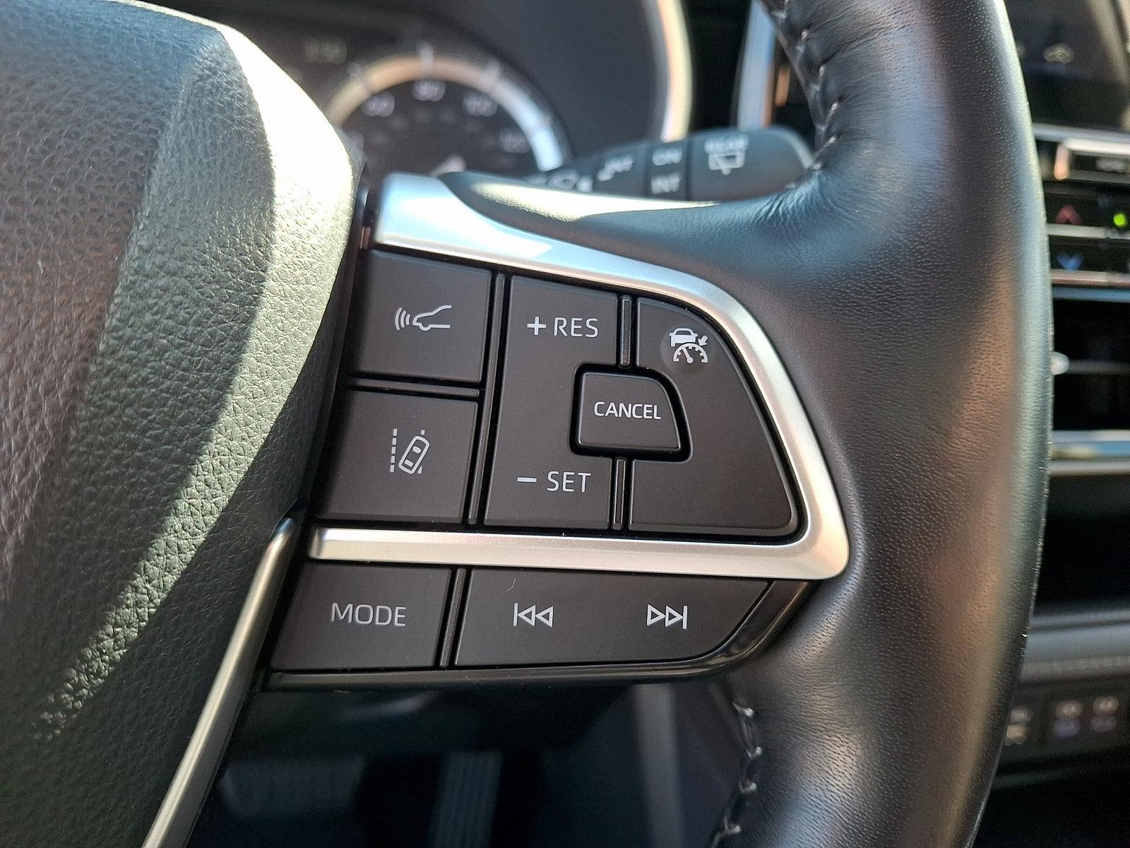 2022 Toyota Highlander Limited AWD (Natl)
