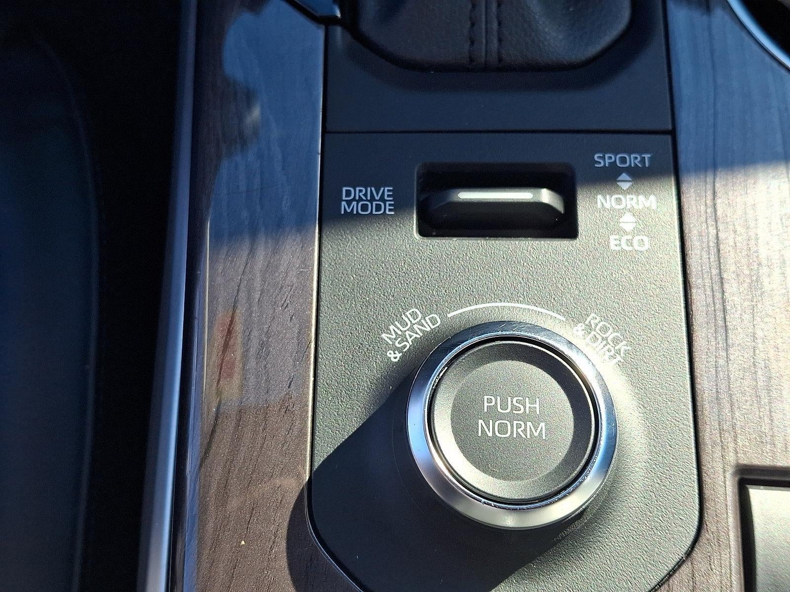2022 Toyota Highlander Limited AWD (Natl)