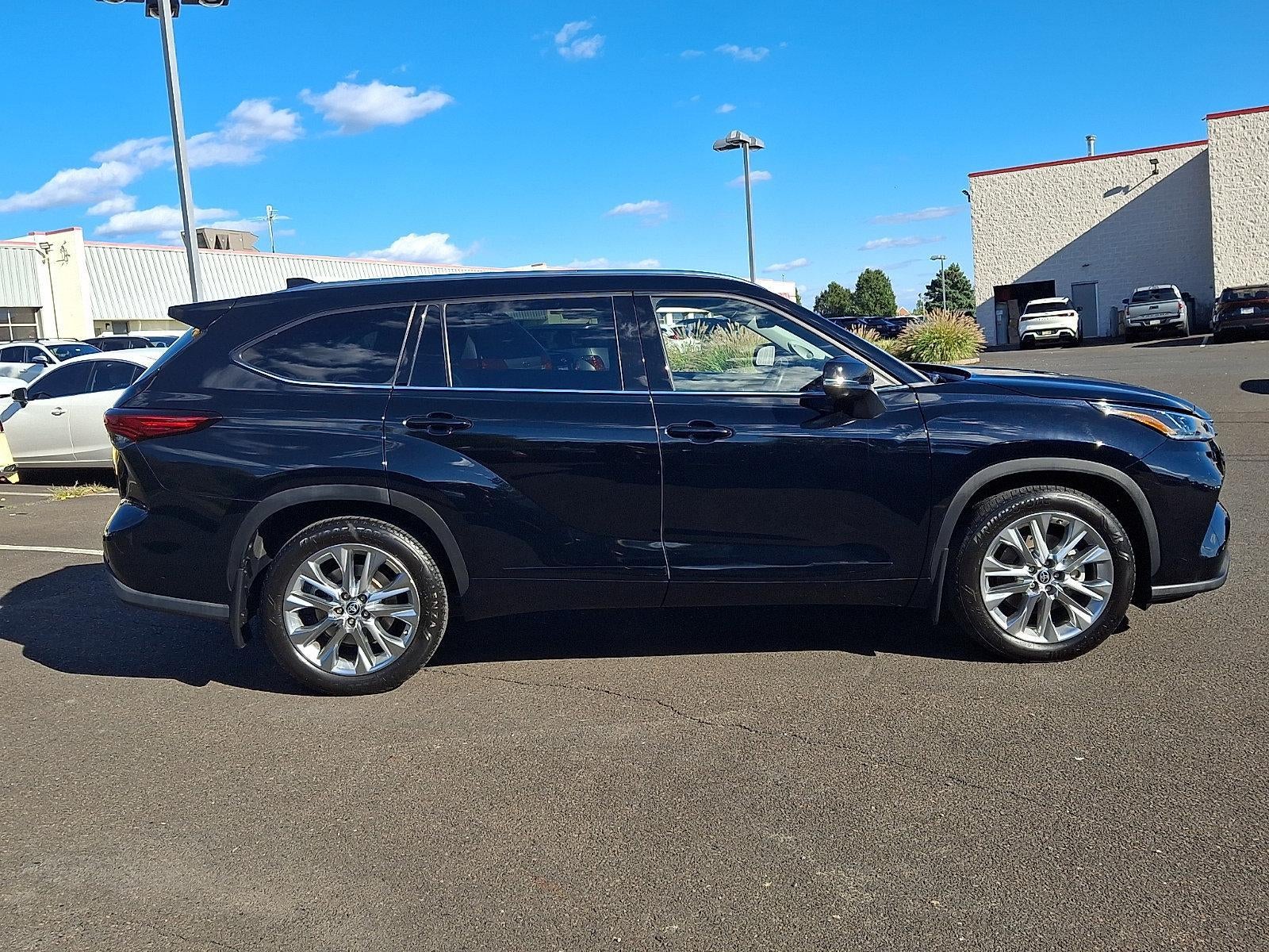 2022 Toyota Highlander Limited AWD (Natl)
