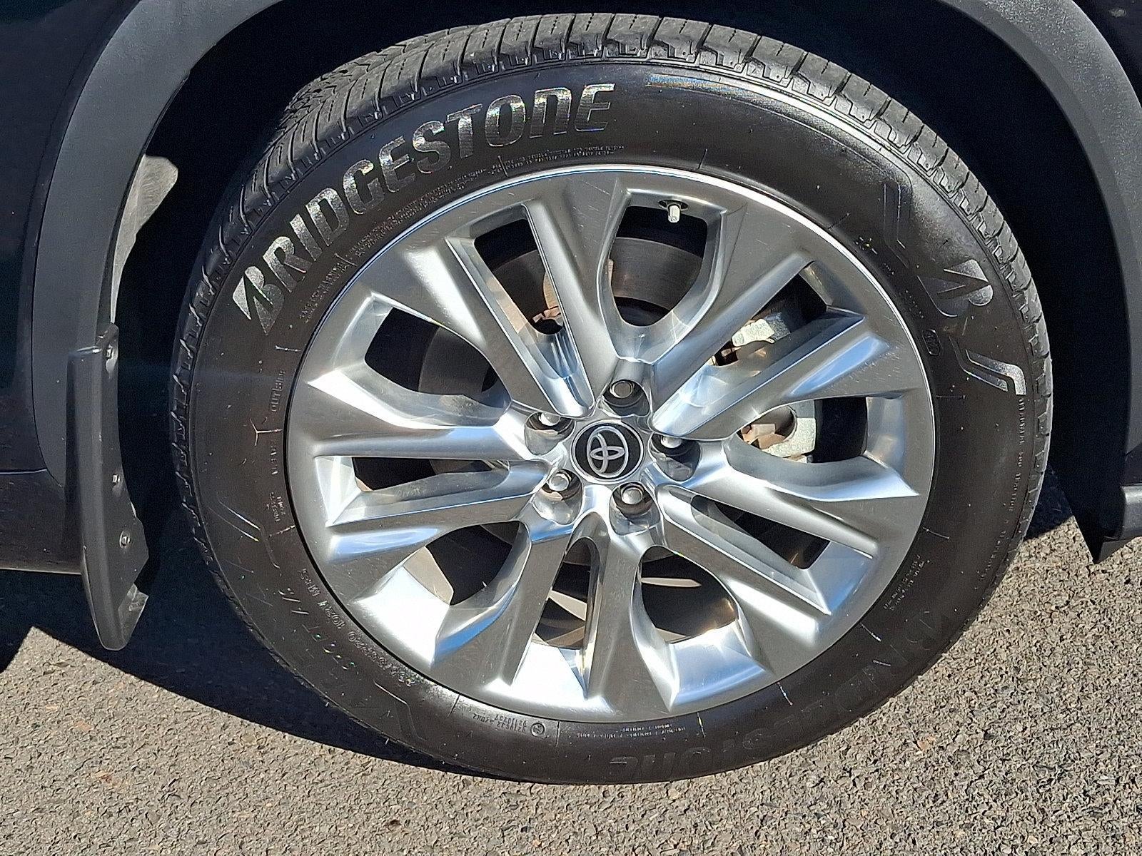 2022 Toyota Highlander Limited AWD (Natl)