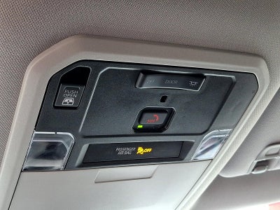 2022 Toyota Tundra 4WD 4WD SR5 CrewMax 5.5' Bed (Natl)