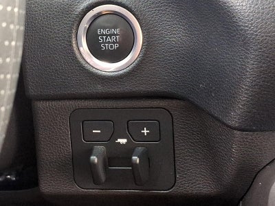2024 Toyota Tundra 4WD 4WD SR5 CrewMax 5.5' Bed (Natl)