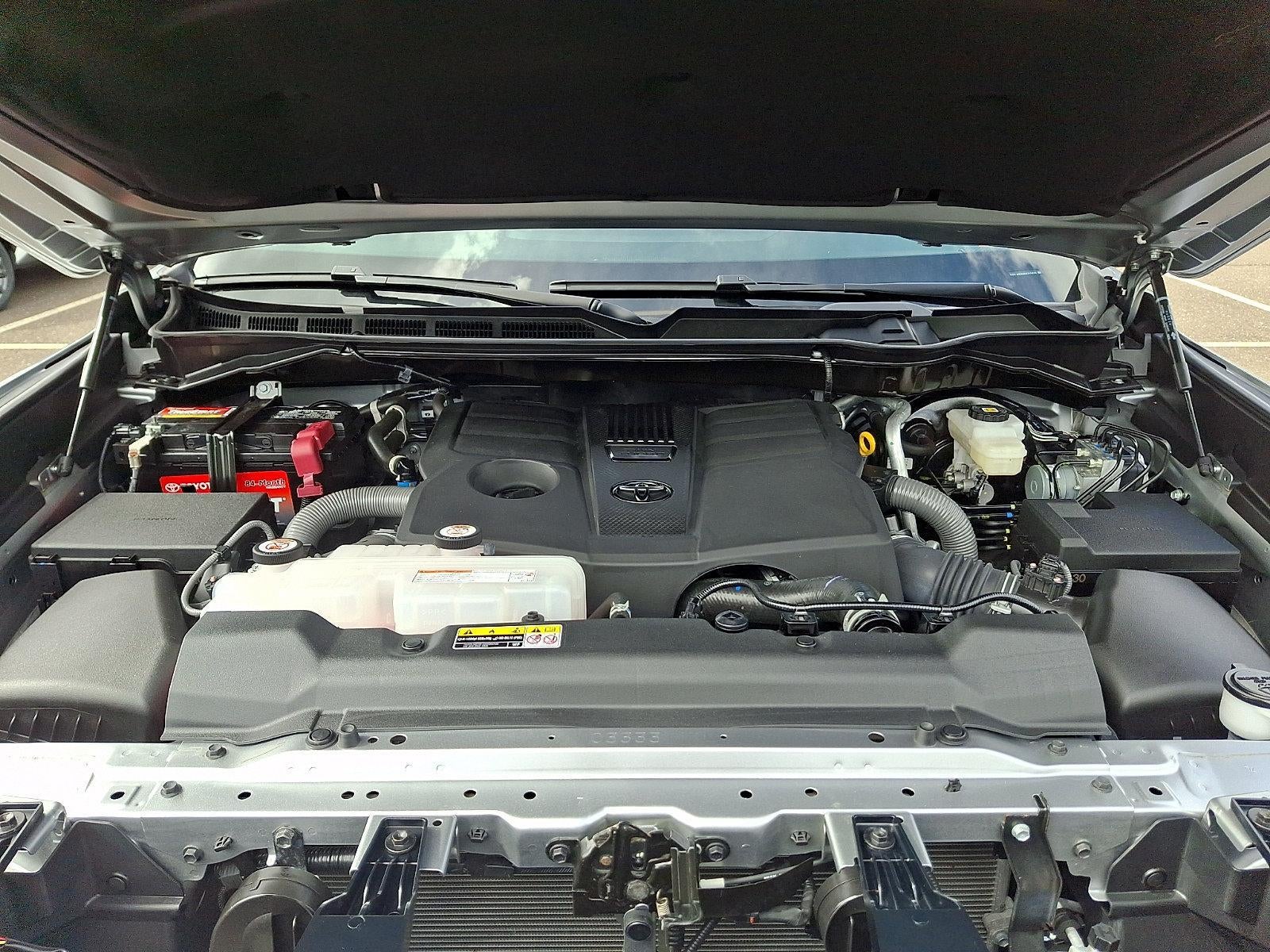 2024 Toyota Tundra 4WD 4WD SR5 CrewMax 5.5' Bed (Natl)