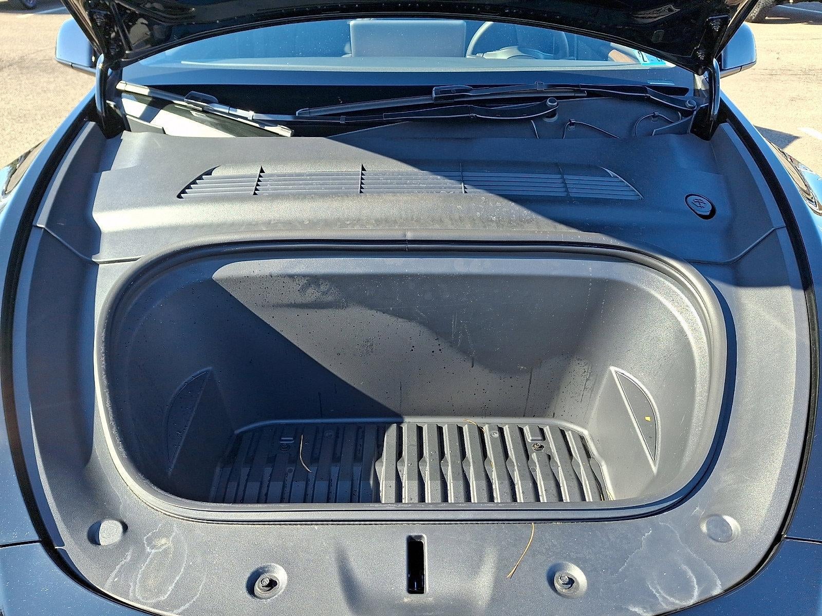 2025 Tesla Model Y Long Range RWD *Ltd Avail*