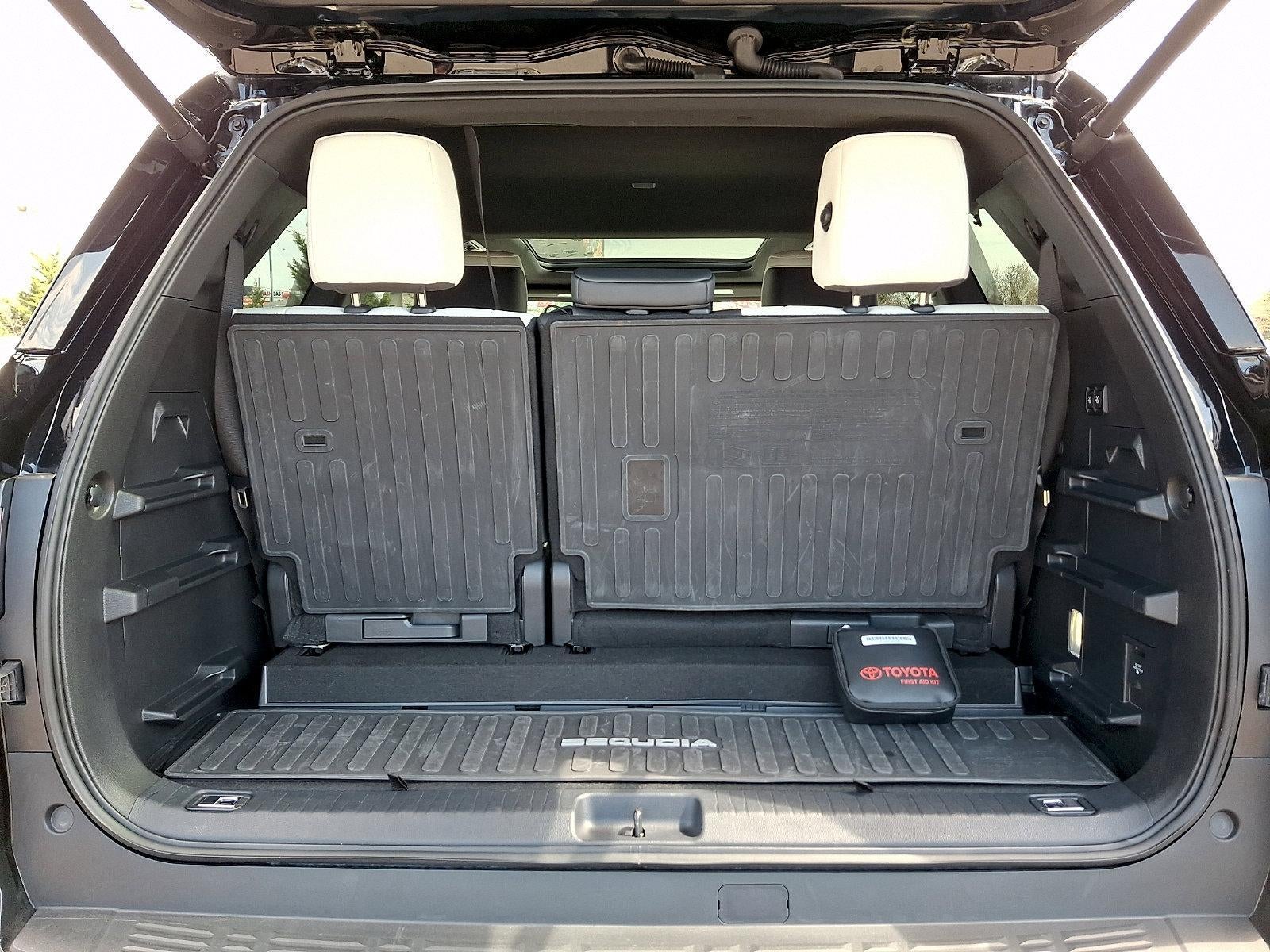 2025 Toyota Sequoia Capstone 4WD (Natl)