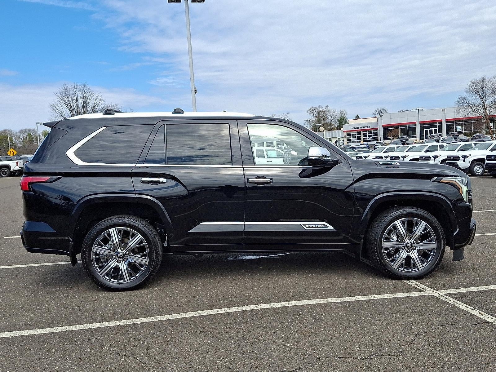 2025 Toyota Sequoia Capstone 4WD (Natl)