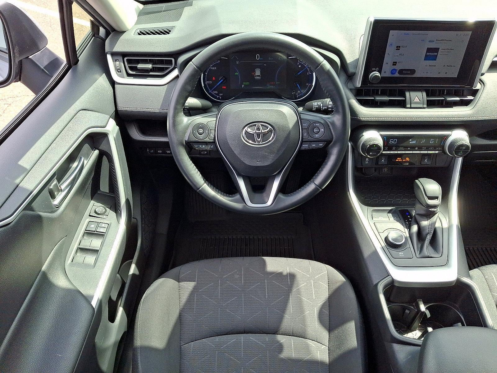 2023 Toyota RAV4 Hybrid XLE AWD (Natl)