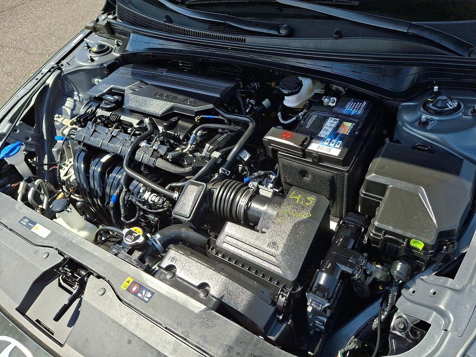 2025 Hyundai ELANTRA SEL Sport IVT