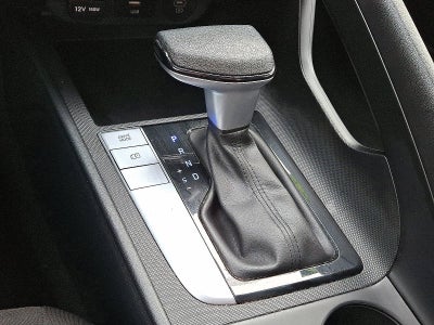 2024 Hyundai ELANTRA SEL IVT