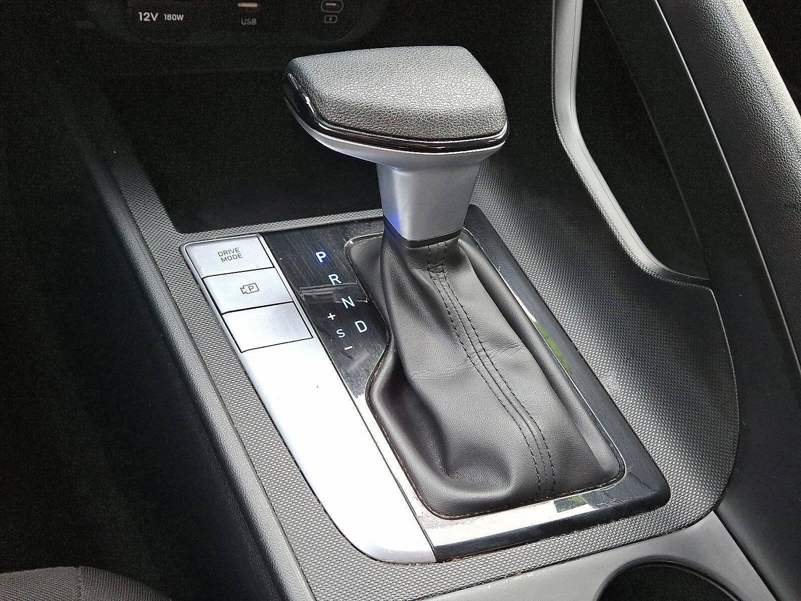 2024 Hyundai ELANTRA SEL IVT