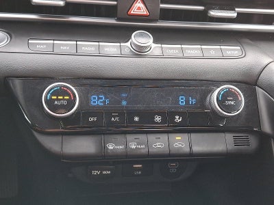 2024 Hyundai ELANTRA SEL IVT