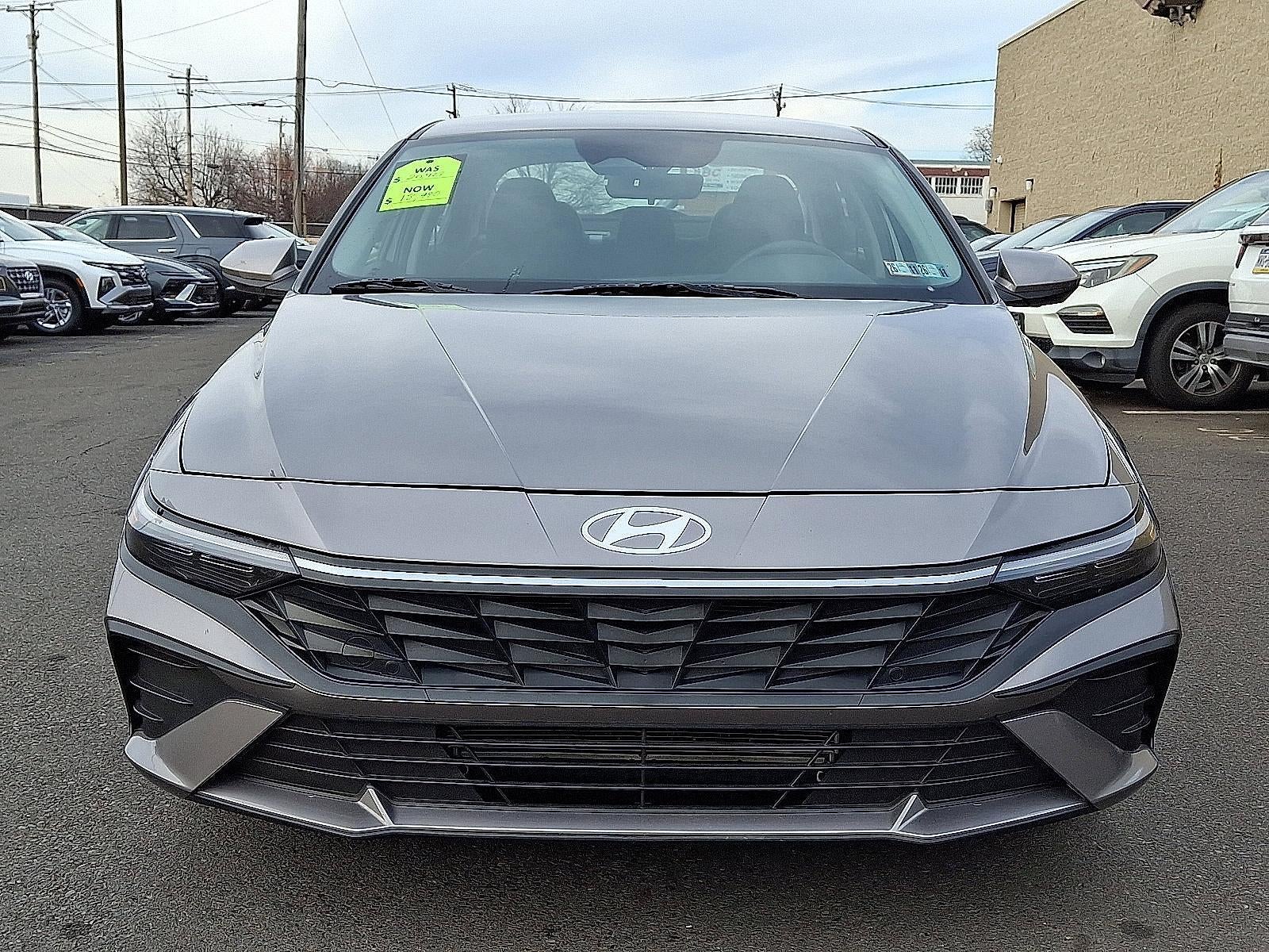 2024 Hyundai ELANTRA SEL IVT