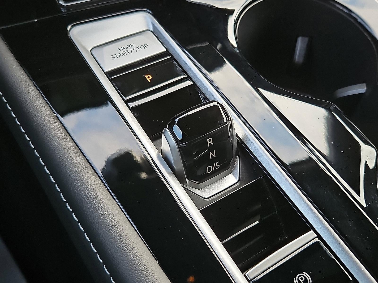 2025 Volkswagen Atlas Cross Sport 2.0T SE w/Technology 4MOTION