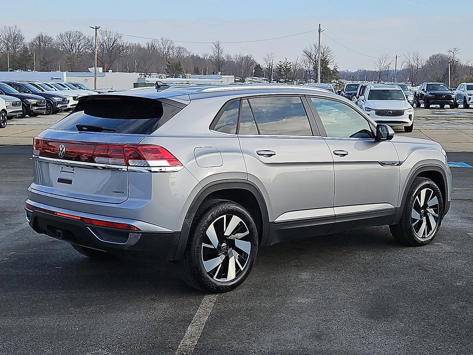 2025 Volkswagen Atlas Cross Sport 2.0T SE w/Technology 4MOTION