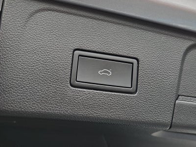 2025 Volkswagen Atlas 2.0T SE w/Technology 4MOTION