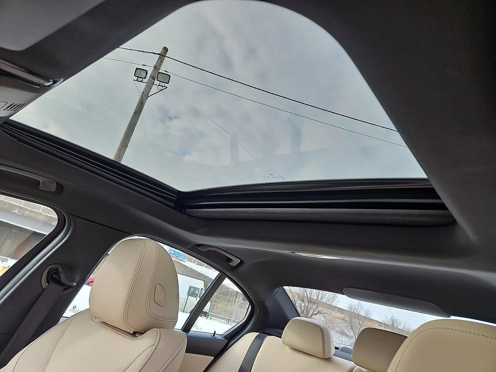 2023 BMW 330i xDrive Sedan