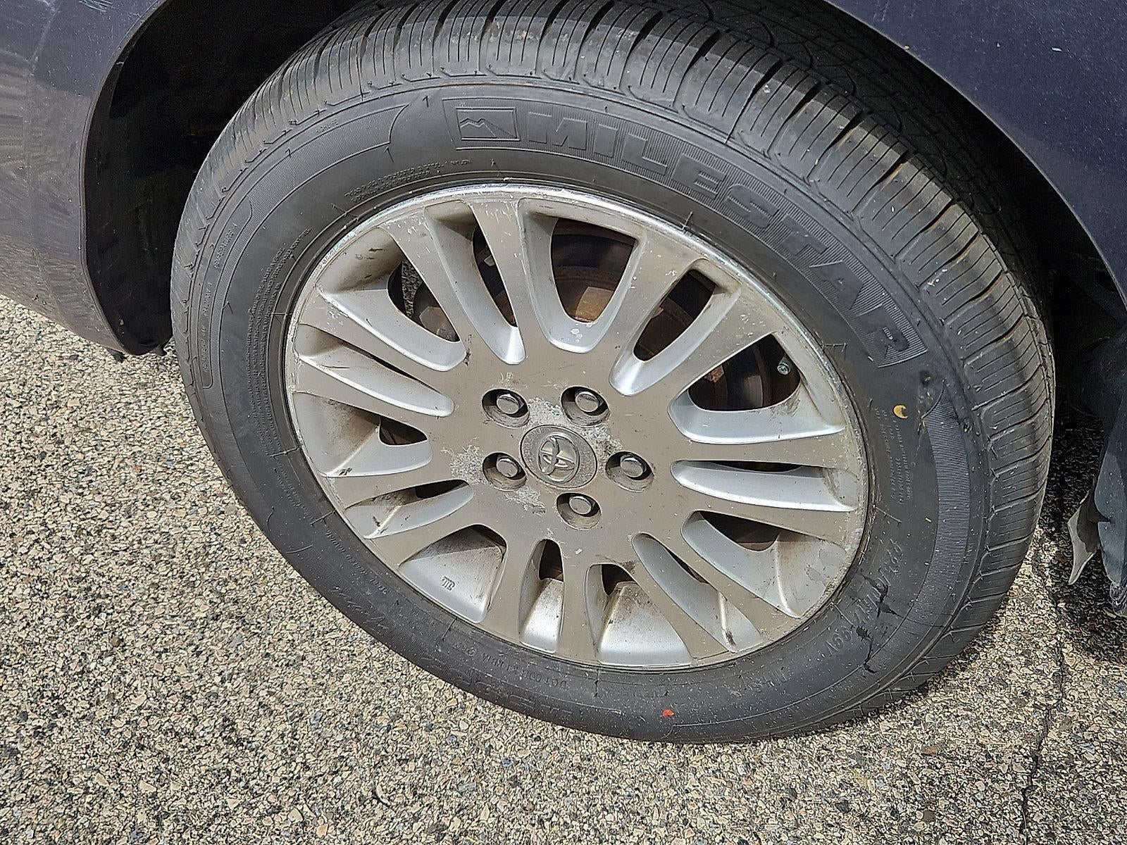 2010 Toyota Sienna 5dr 7-Pass Van XLE FWD (Natl)