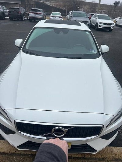 2019 Volvo S60 T6 AWD Momentum