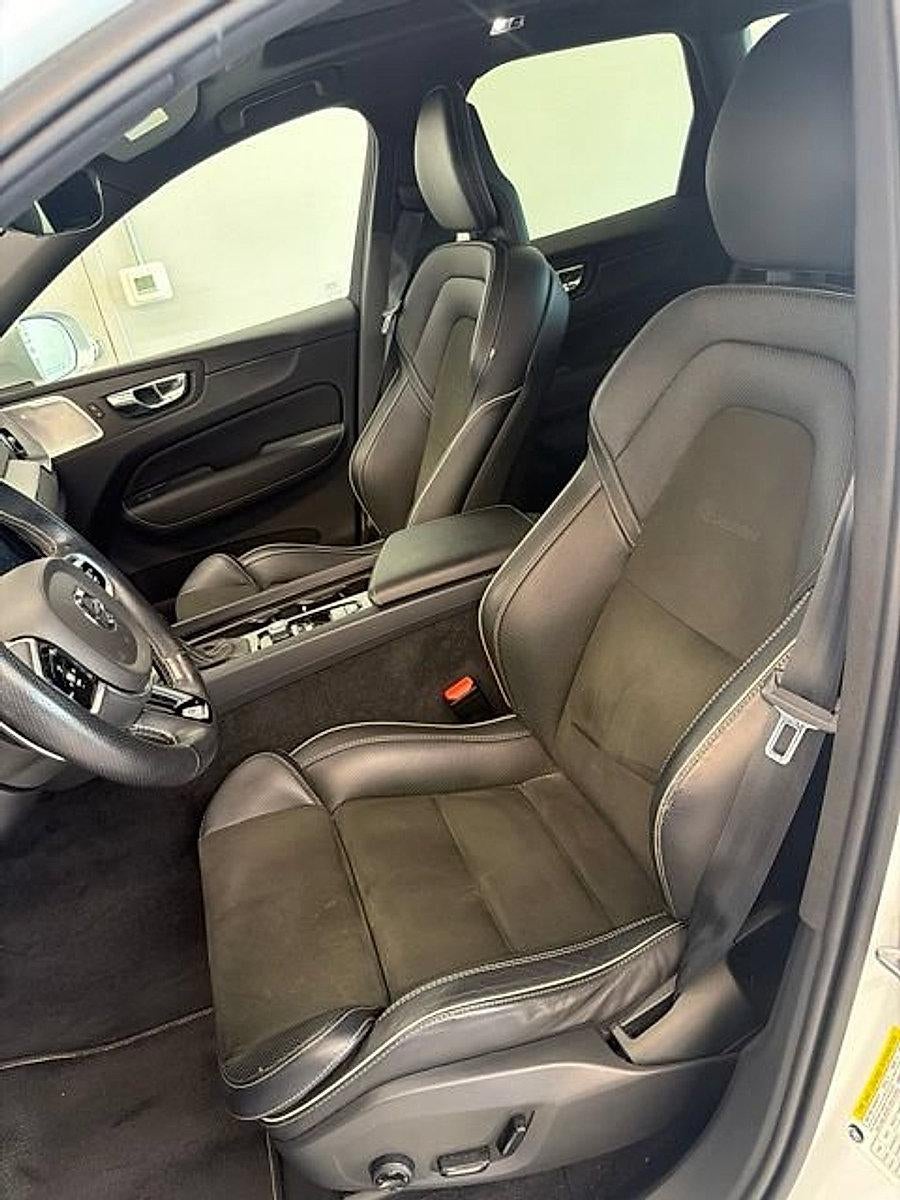 2018 Volvo XC60 T6 AWD R-Design