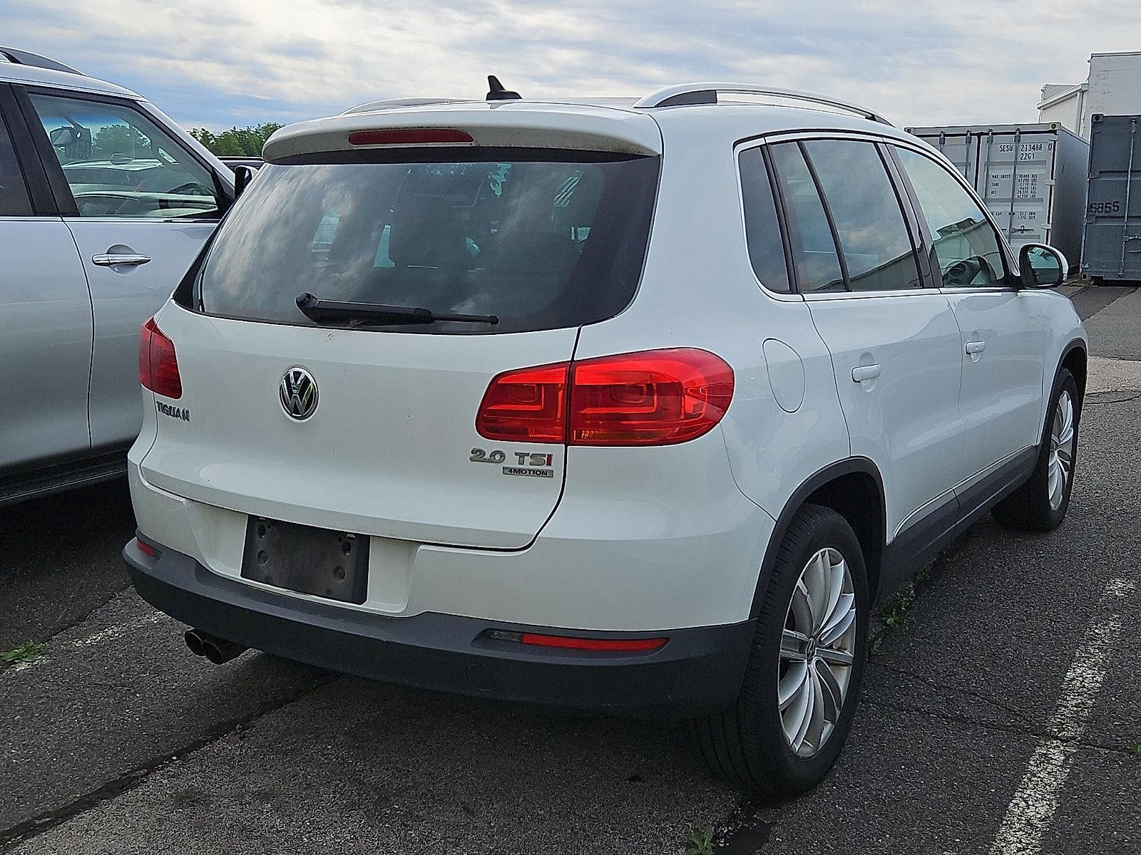 2015 Volkswagen Tiguan 4MOTION 4dr Auto SEL