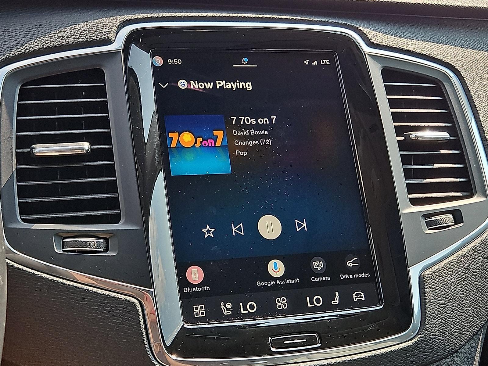 2025 Volvo XC90 B6 AWD Core 7-Seater