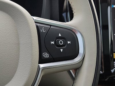 2021 Volvo XC60 T5 AWD Momentum