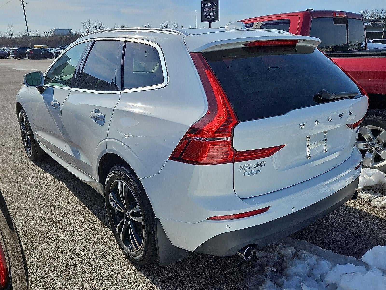 2020 Volvo XC60 T6 AWD Momentum
