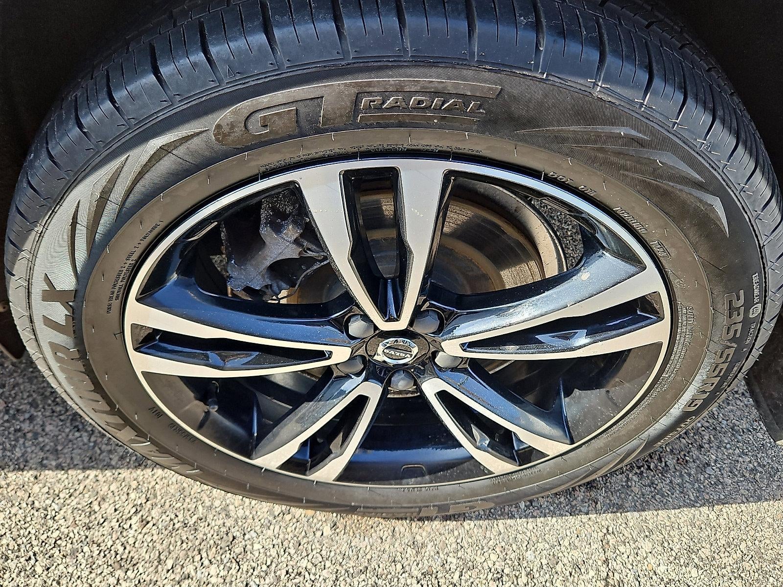 2020 Volvo XC60 T6 AWD Momentum