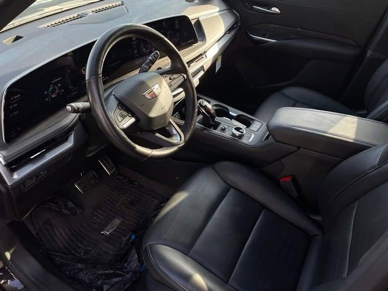 2024 Cadillac XT4 AWD 4dr Sport